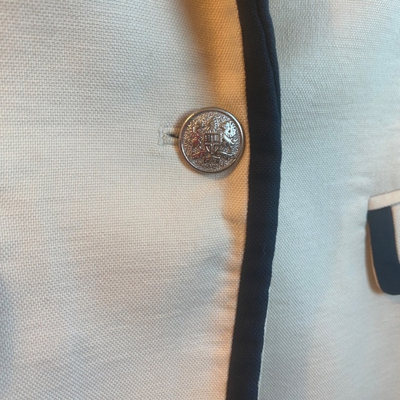 Women’s Banana Republic Blazer. petite, medium. - Picture 5 of 9